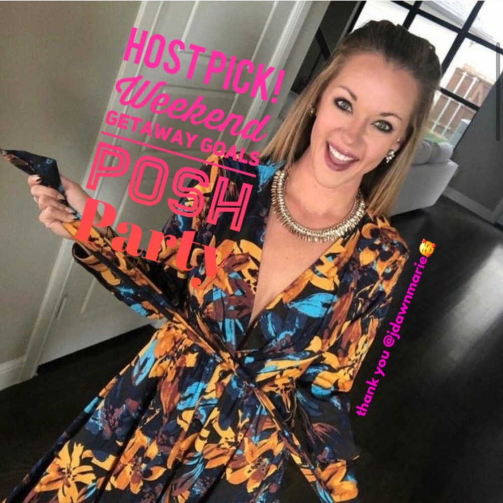 Stella & Dot | Pegasus Rose Gold + Crystal Statement Necklace - Picture 3 of 13